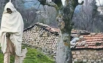 Le Burnous : entre tradition, savoir-faire et identité